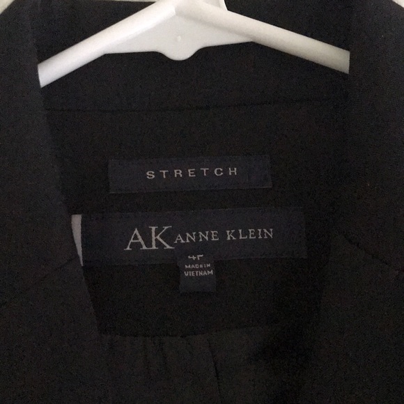 Anne Klein Black Blazer - Picture 3 of 5